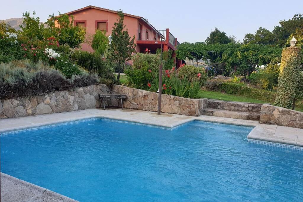 Casa Rural Las Traviesas 2 坎德莱达 外观 照片
