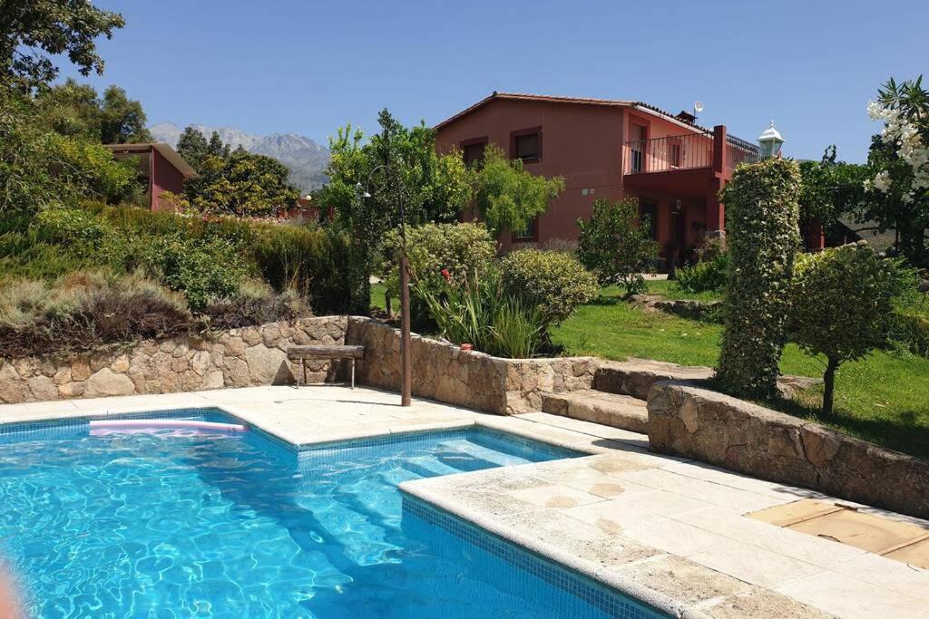Casa Rural Las Traviesas 2 坎德莱达 外观 照片